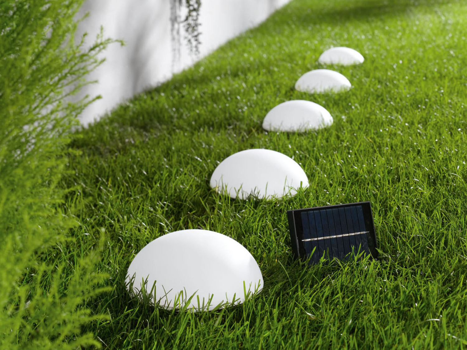 LIVARNO home LED Solar Bodenlichterkette, mit 5 LED-Le…