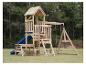 Hölzerner Spielplatz mit blauer Rutsche, Schaukeln und Picknicktisch im Garten.
