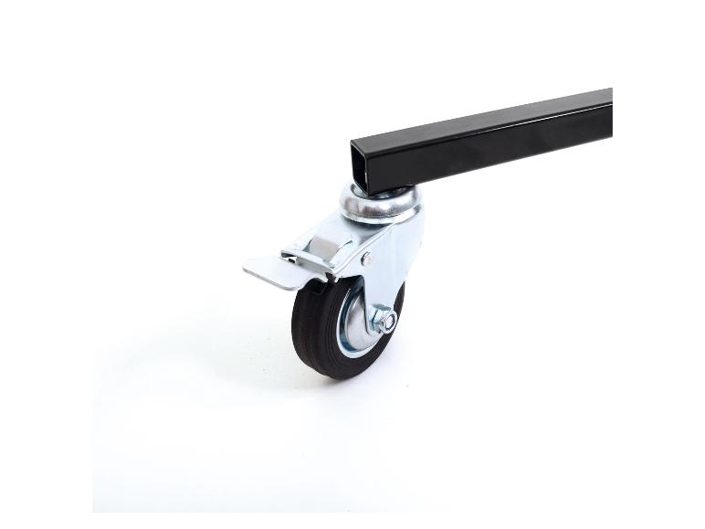 Wagenrad mit schwarzer Vierkantstange und Bremse