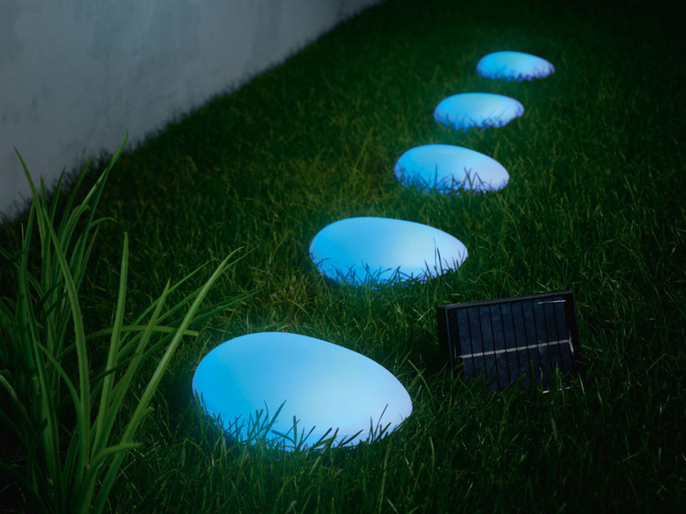 Gehe zu Vollbildansicht: LIVARNO home LED Solar Bodenlichterkette, mit 5 LED-Leuchten - Bild 22