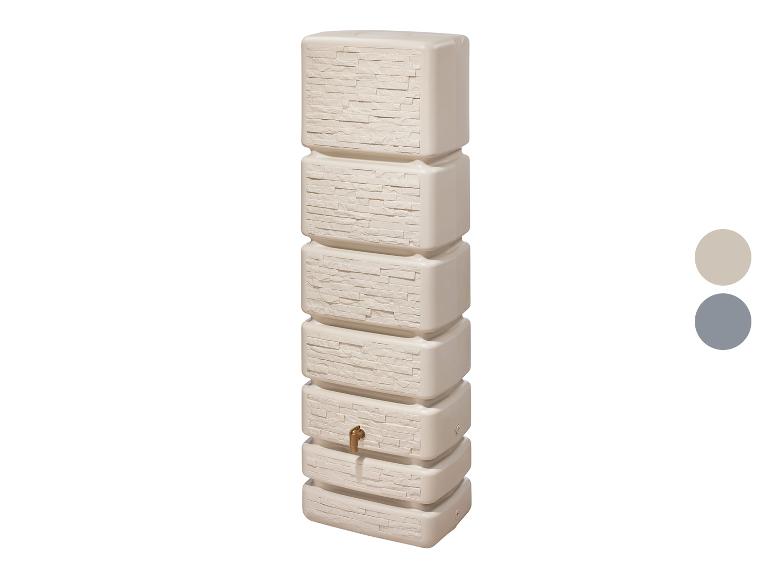 Beiger Regenwassersammler mit Wasserhahn und Steinmuster