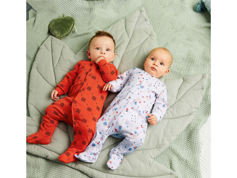 Gehe zu Vollbildansicht: lupilu Baby Jungen Schlafoverall aus reiner Baumwolle - Bild 6
