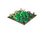 Minecraft-Schachspiel von The Noble Collection mit Spielfiguren auf einem grünen Brett.