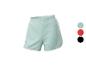 Mintgrüne Sportshorts mit kontrastierenden Details.