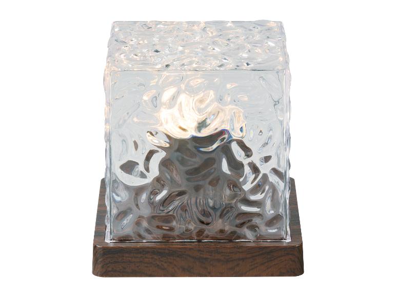 Tischlampe mit Holzsockel und strukturiertem Glasschirm