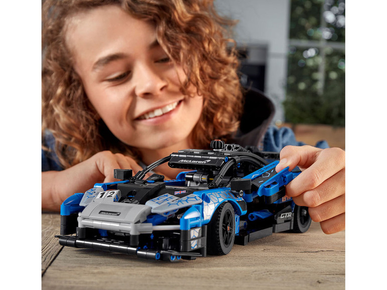 Gehe zu Vollbildansicht: LEGO® Technic 42123 »McLaren Senna GTR™« - Bild 2