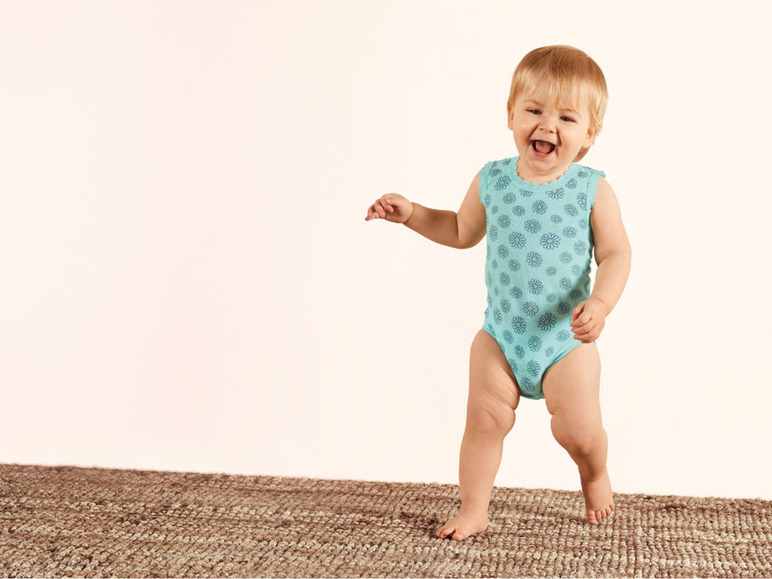 Gehe zu Vollbildansicht: lupilu® Baby Mädchen Body, 2 Stück, in leichter Mesh-Qualität - Bild 15
