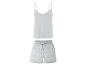 Pyjama: Top und Shorts mit hellblauem Blumenmuster.