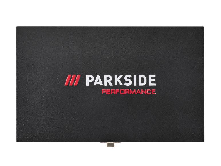 Schwarze Box mit weißer und roter Aufschrift „PARKSIDE PERFORMANCE“.