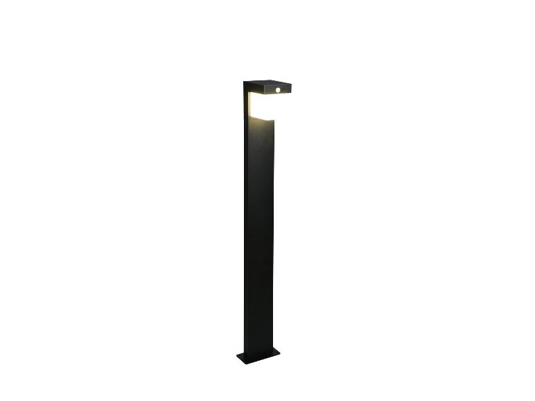 Schwarze moderne Gartenleuchte mit integriertem Sensor.