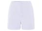 Leichte Shorts in Lavendel.