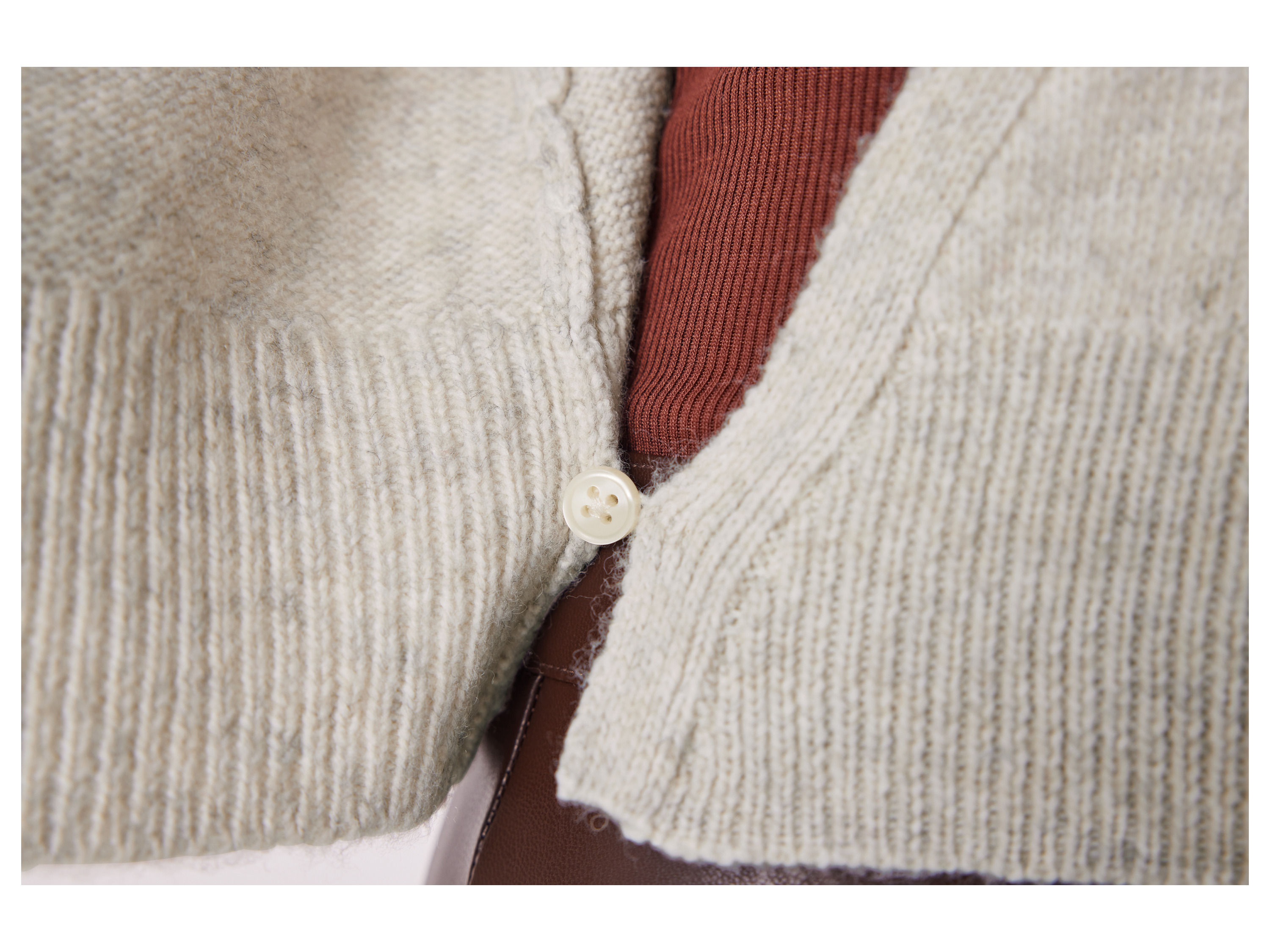 Thumbnail - esmara® Damen Wickelcardigan (Creme, S(36/38))