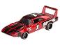 Ein roter Hot Wheels Dodge Charger Daytona mit weißen Reifen.