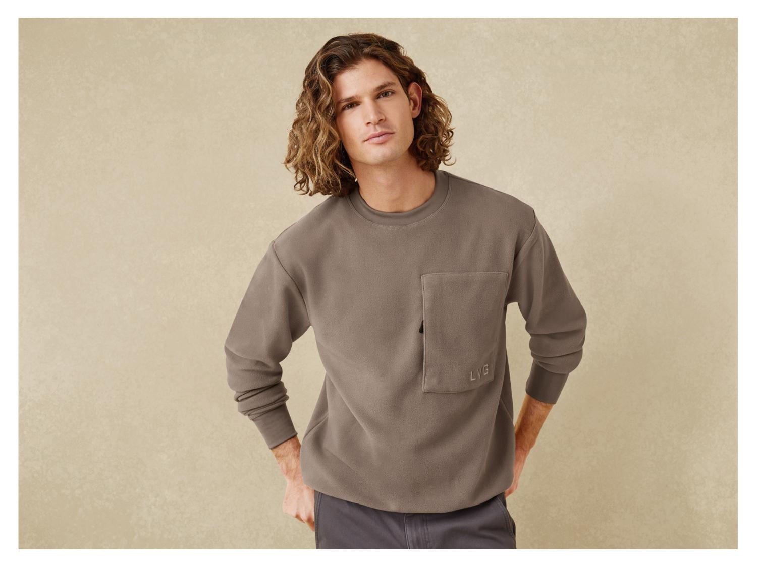 Sweatshirt mit Brusttasche main image 0