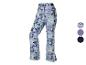 Skihose mit abstraktem blau-lila Muster, mit Taschen und Reißverschlüssen.