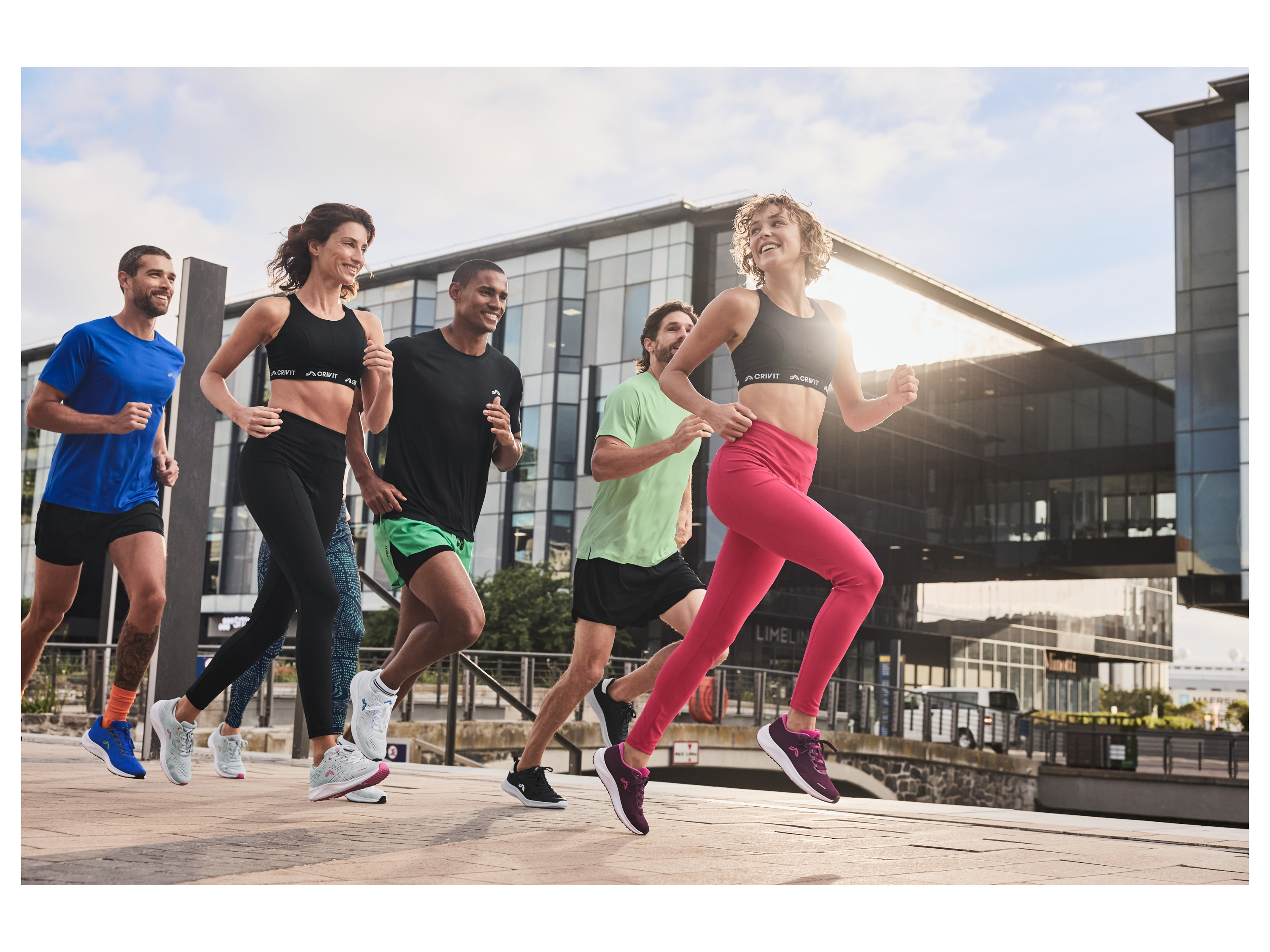 CRIVIT Herren Funktionsshirt, mit reflektierenden Deko-Elementen - 17