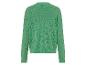 Grüner Strickpullover mit Lochmuster.