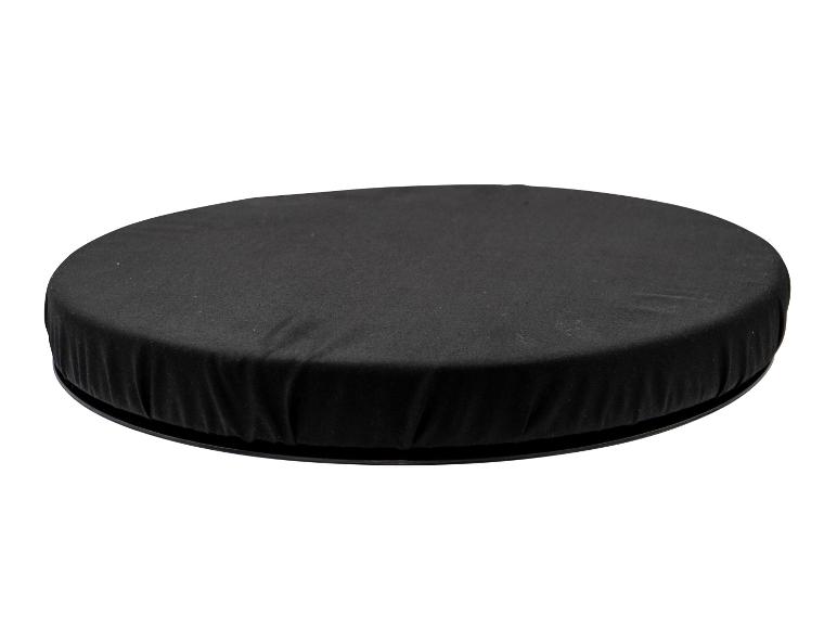 Schwarzes rundes Kissen mit Stoffbezug, aus leicht erhöhter Perspektive.