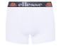 Weiße Boxershorts mit einem grauen und orangefarbenen ellesse Logo.