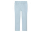 Hellblaue Jeanshose mit Gummizug.