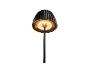 Schwarze Gartenlampe mit plissiertem Schirm und warmen LED-Lichtern.