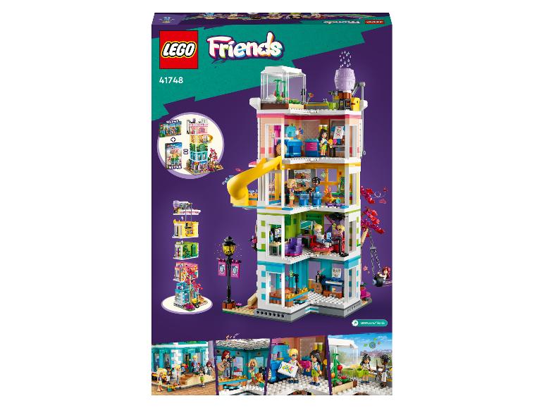 LEGO Friends Set 41748, ein modulares mehrstöckiges Gebäude mit Minifiguren.