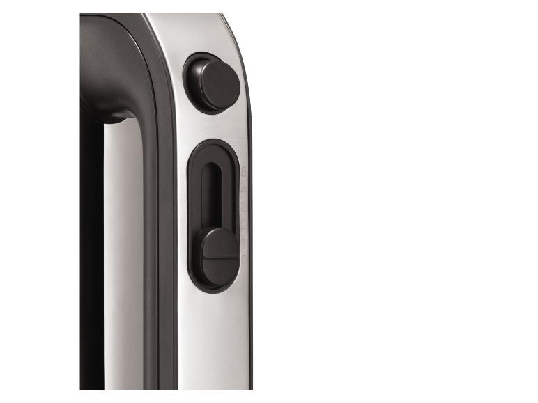 Bedienfeld eines Handmixers mit Tasten und Geschwindigkeitsregler.