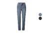 Blaue Jeans mit zwei Farboptionen: Blau und Schwarz.