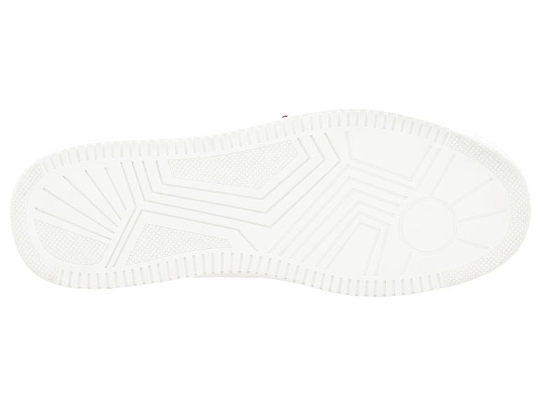 Weiße Sportschuhsohle mit geometrischem Muster und rutschfester Textur.
