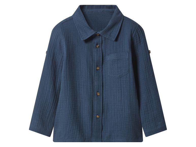 Dunkelblaues Langarmhemd mit Knöpfen und Brusttasche.
