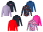 Kinder Langarmshirts in verschiedenen Farben und Mustern, darunter Berge und Füchse.