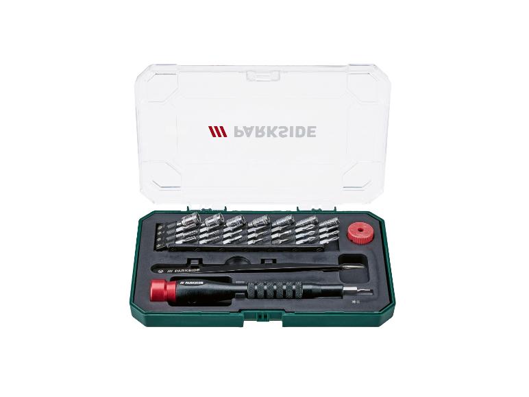 Parkside Schraubendreher-Set mit verschiedenen Bits, Pinzette und Griff in offener Box.