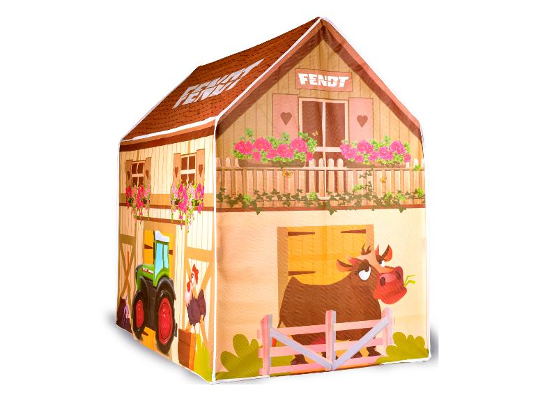 Fendt Spielhaus in Form eines Bauernhofs für Kinder.