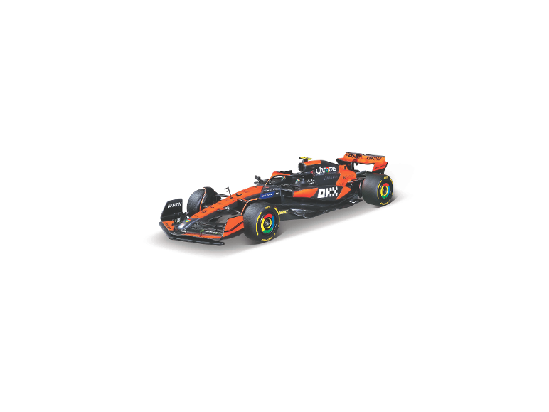 Ein orange-schwarzer Rennwagen mit bunten Reifen und Sponsorenlogos.