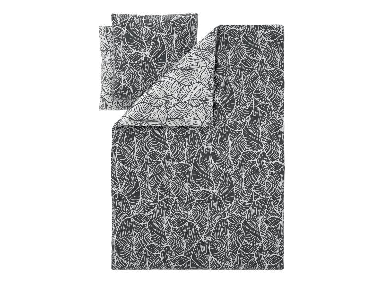Dunkelgraues Bettwäsche-Set mit weißem Blattmuster, inklusive zwei Kissenbezügen.