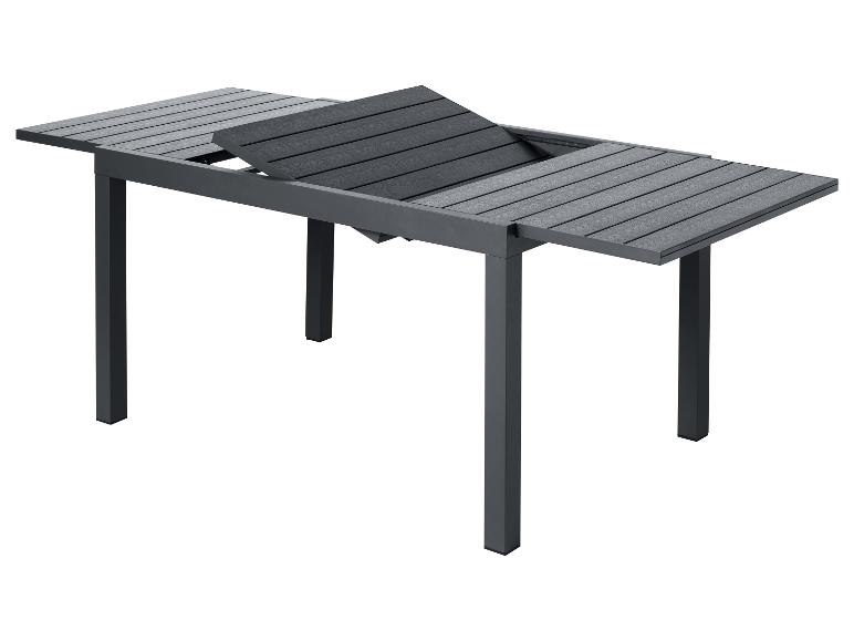 Ausziehbarer Gartentisch mit dunkelgrauer Lattenplatte und Metallrahmen.