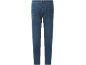 Dunkelblaue Jeans mit Gesäßtaschen.