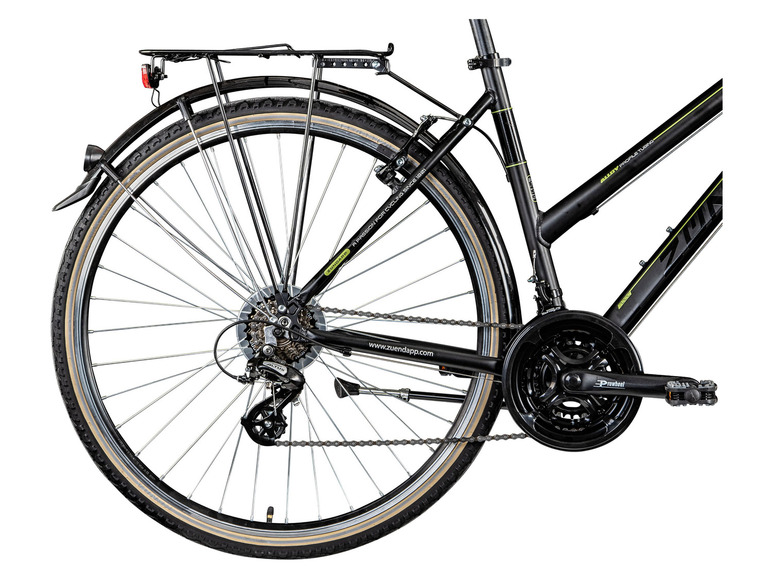 Ein schwarzes Zündapp Fahrrad mit Hinterrad, Schaltung und Schutzblechen.