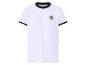 Weißes T-Shirt mit schwarzem Kragen und Ärmelbündchen, mit rundem Emblem auf der Brust