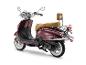 Bordeauxroter Roller mit beigem Sitz und Chromdetails, mit der Aufschrift „Cruiser 125“.