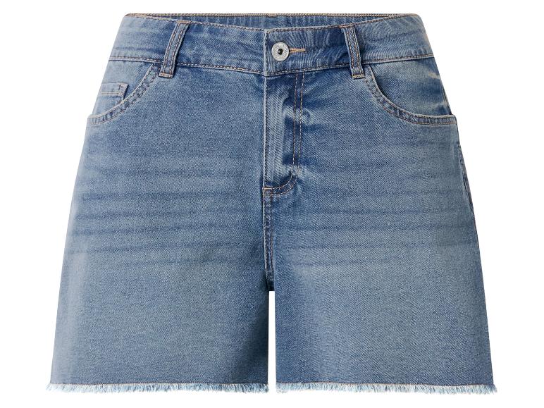 Blaue Jeans-Shorts mit hoher Taille und ausgefransten Säumen.