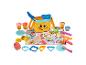 Play-Doh Picknick-Set mit Knetbehältern, Formen und Tellern.