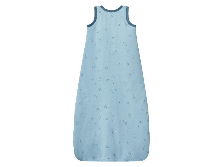 Hellblauer Babyschlafsack mit Sternenmuster