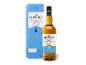 Flasche Single Malt Whisky und blaue Verpackung, mit der Aufschrift „Founder's Reserve“.