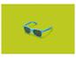 Blaue Sonnenbrille mit dunklen Gläsern auf limettengrünem Hintergrund.