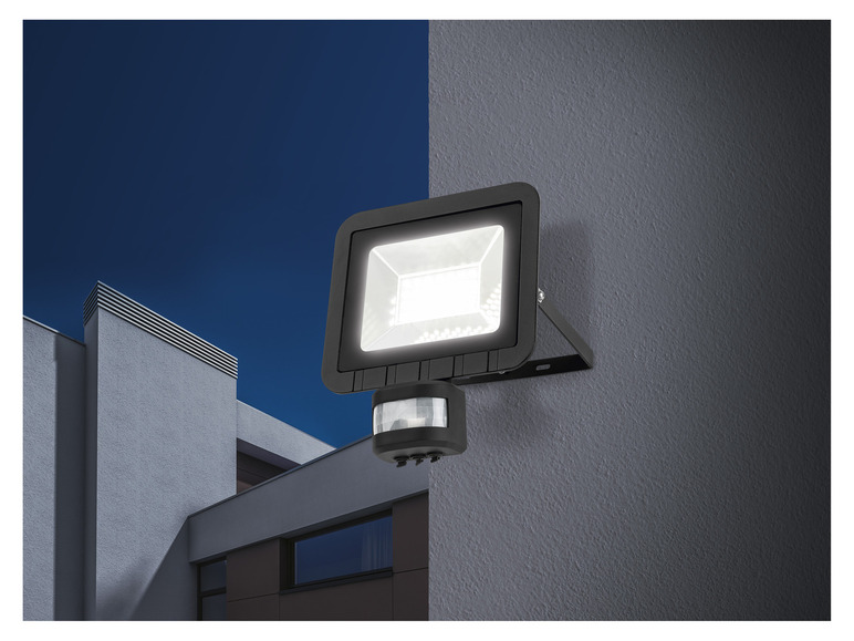Gehe zu Vollbildansicht: LIVARNO home LED-Außenstrahler »LSLB 24 B1«, mit Bewegungsmelder, 24 W - Bild 4