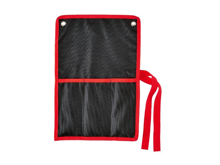 Schwarzer Werkzeugorganizer mit roten Rändern und Riemen, geöffnet.