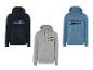 Drei Hoodies: ein blauer mit 'Explorer', ein grauer mit 'New Ideas' und ein blauer mit 'Originals'.