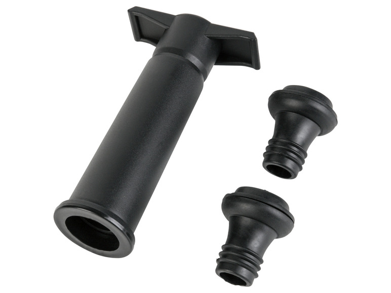 Ein schwarzer Weinstopfen mit zwei zusätzlichen Stopfen.