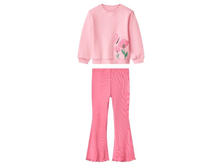 Rosa Sweatshirt mit Schmetterlings- und Blumendruck und passender gerippter Schlaghose.
